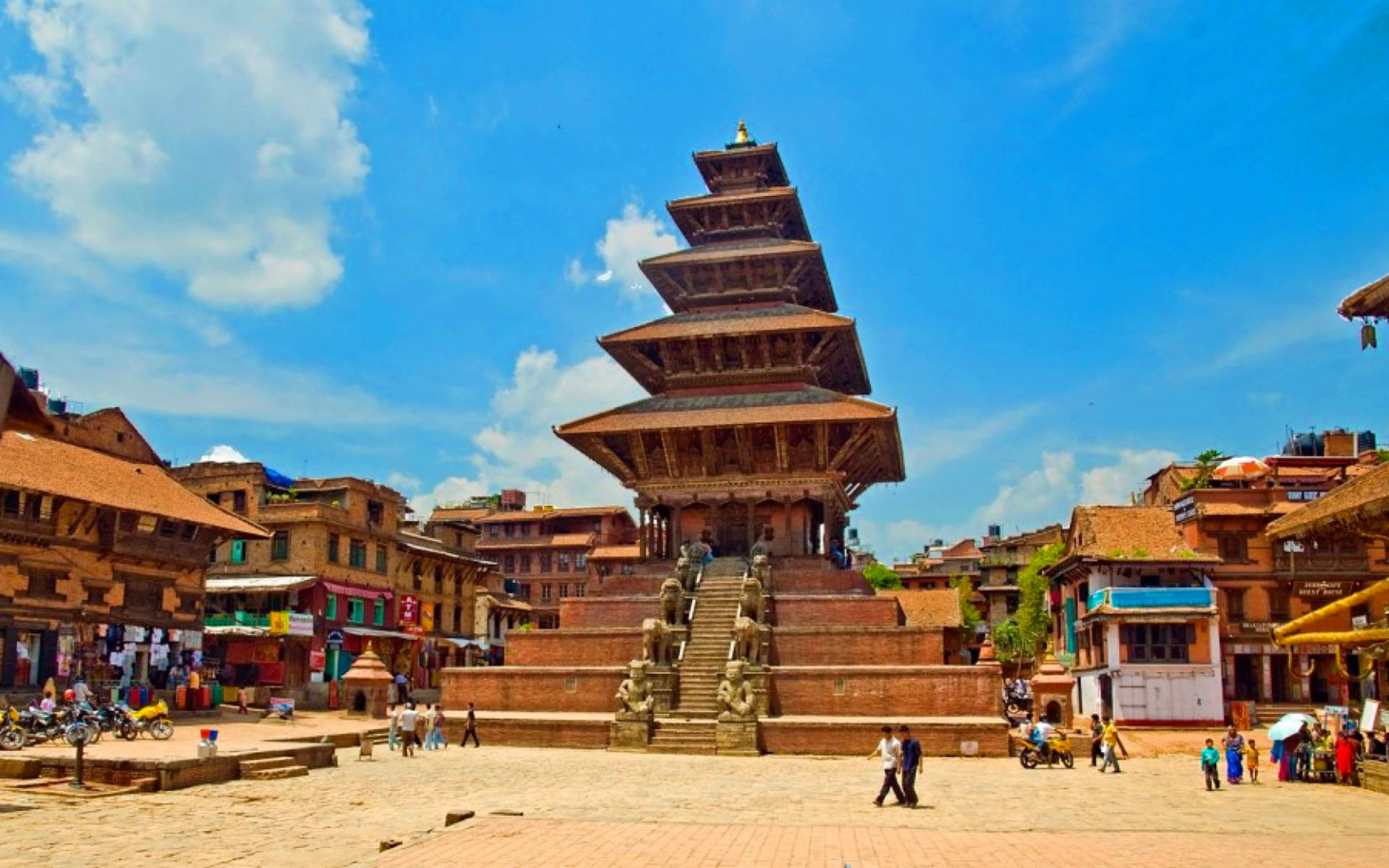 Capture the landscapes, lifestyle & culture of Nepal